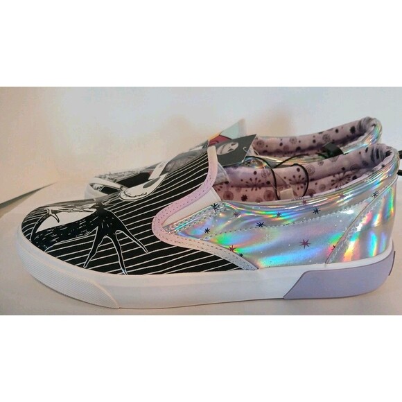 NWT Disney Nightmare Before Christmas Women's 9 Low Top Slip-On Sneaker Shoes - Picture 7 of 16
